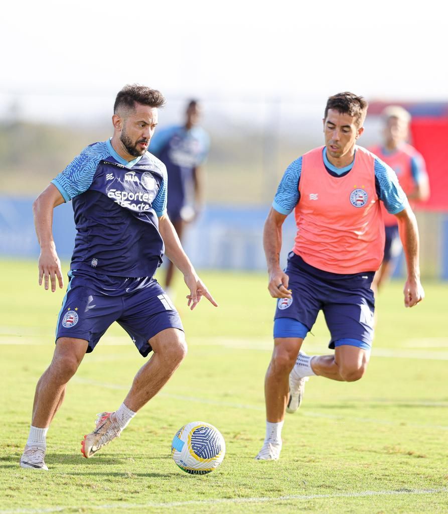 De olho no topo, Bahia começa preparação para jogo contra o Bragantino