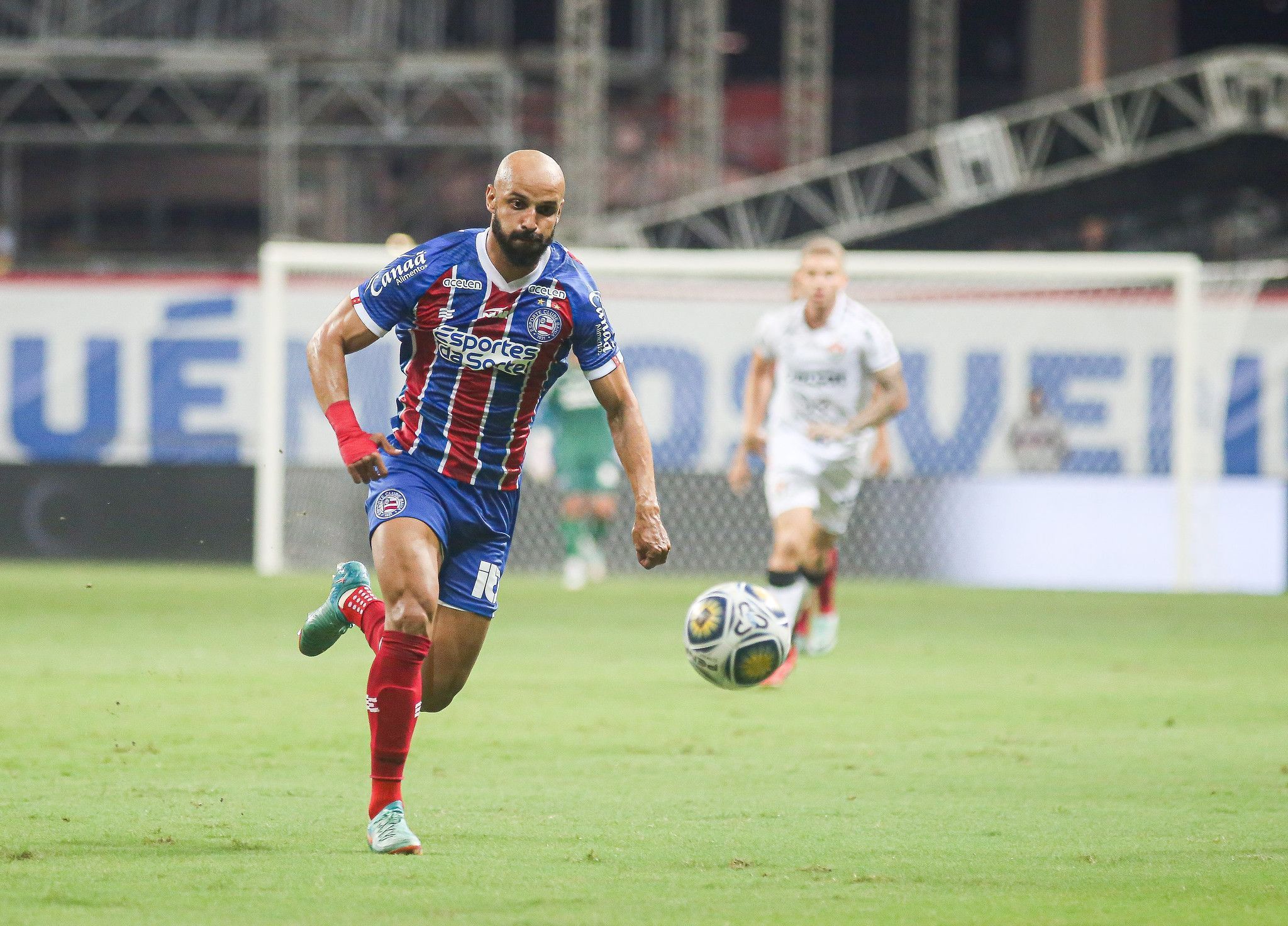 Bahia renova contrato com Thaciano até o fim de 2027; saiba mais