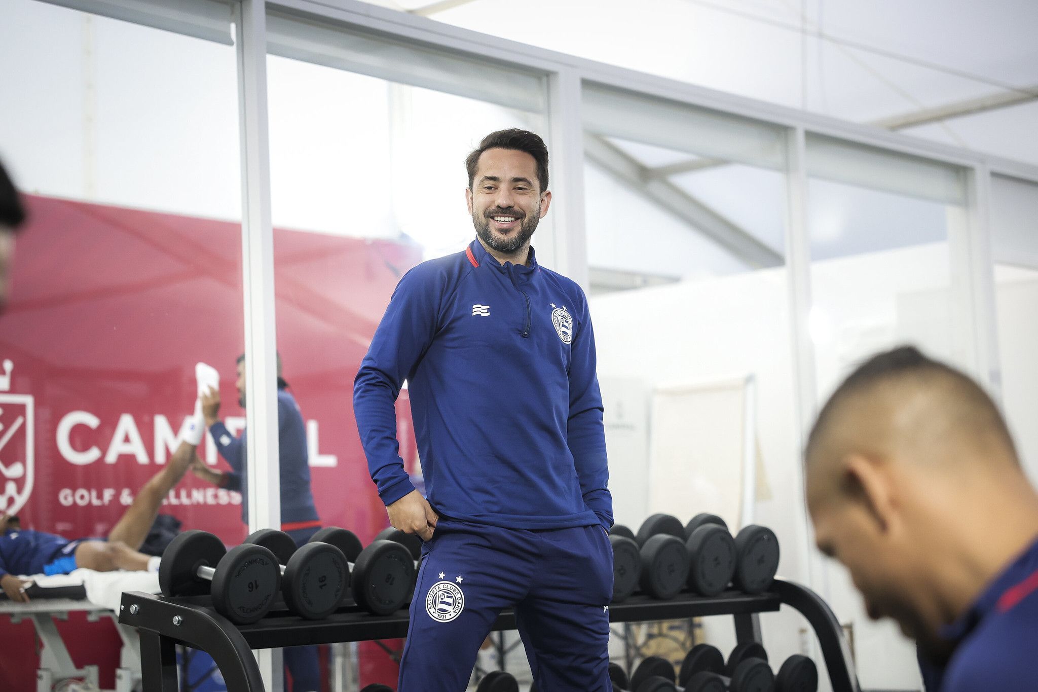 Bahia faz primeiro treino no CT do Girona, na Espanha; saiba como foi