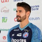 Cria do Grêmio, atacante do Bahia revela empolgação para encarar ex-clube