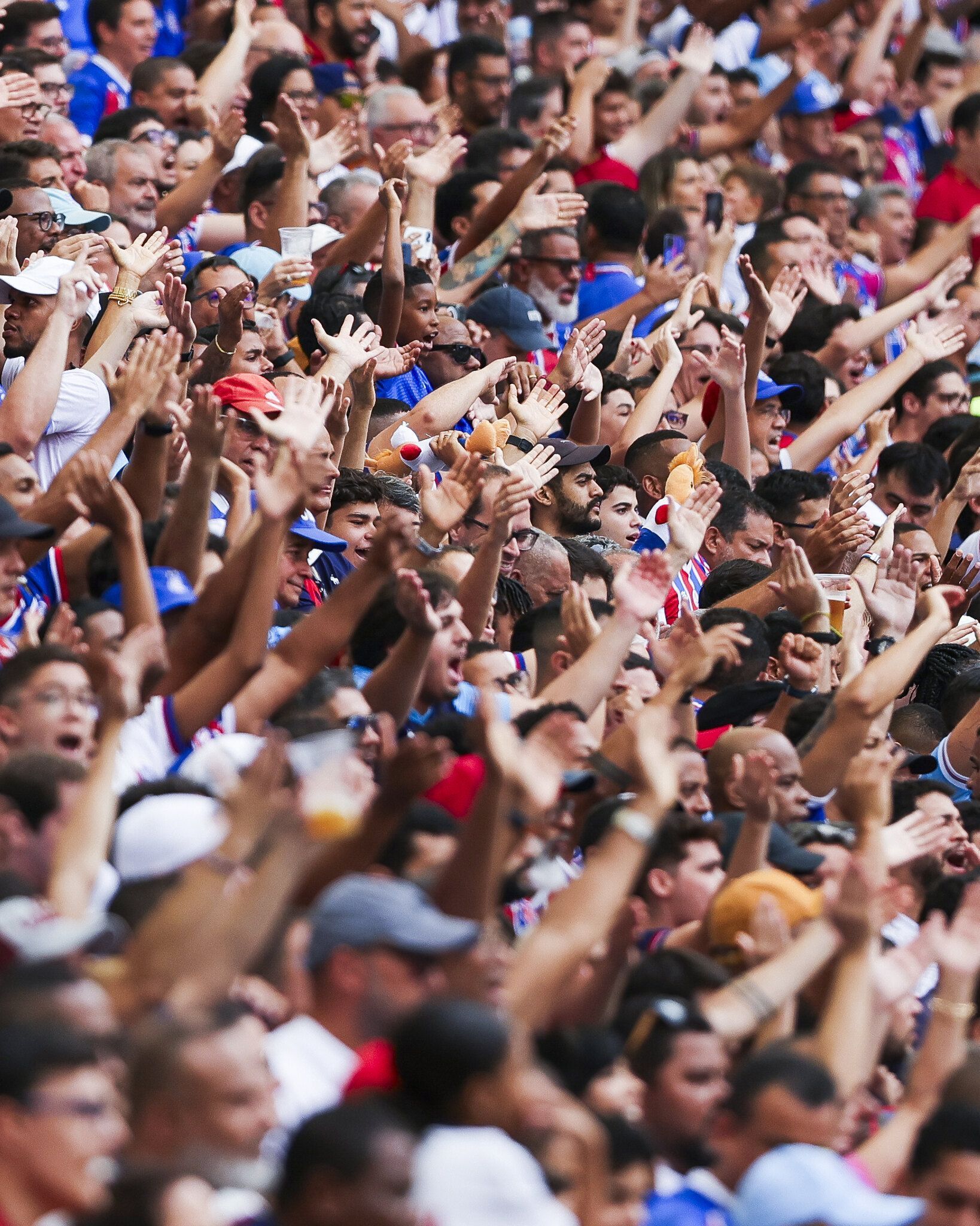 Bahia registra maior público da temporada em derrota para o Cuiabá
