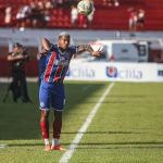 Lateral sofre lesão em Portugal, rescinde empréstimo e retorna ao Bahia