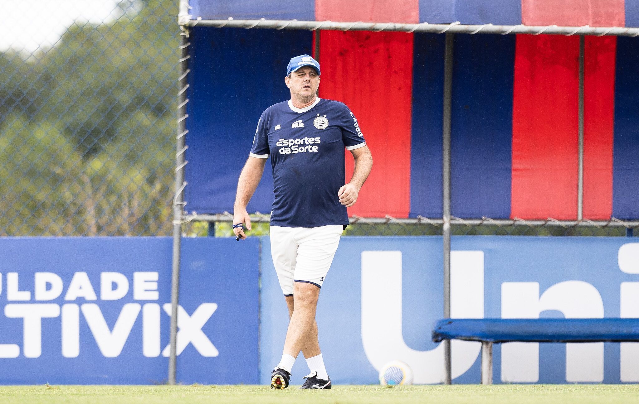 Escalação do Bahia: Ceni faz uma mudança para jogo contra o Atlético