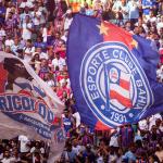Vai lotar! Torcida do Bahia esgota ingressos para jogo contra o Corinthians
