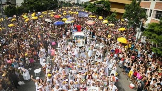 Baianas Ozadas irá desfilar no dia 20 de fevereiro