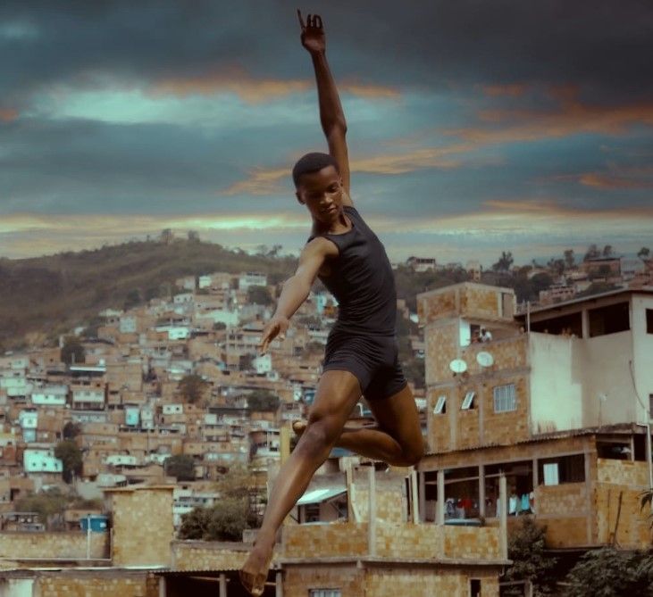 De volta do Brasil, bailarino do Aglomerado da Serra renova com companhia dos EUA:  'Incrível'