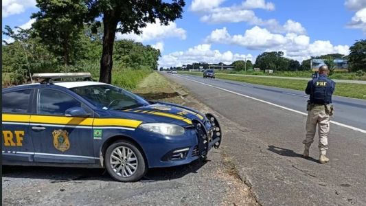 Balanço atualizado pela Polícia Rodoviária Federal neste domingo (26) mostra que há oito pontos com interdições devido às chuvas
