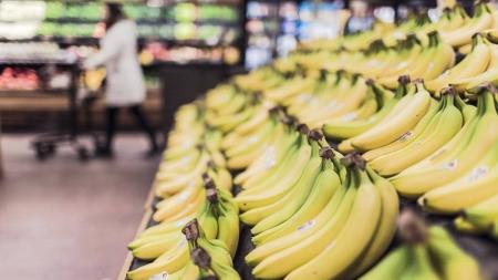 Bananas em supermercado