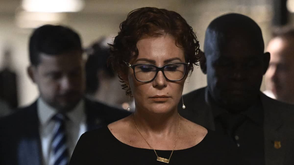 Entenda o que acontece com Carla Zambelli após decisão da Justiça italiana