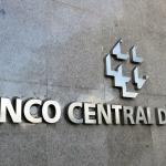 Banco Central eleva a taxa de juros para 14,75%, o maior patamar desde 2006
