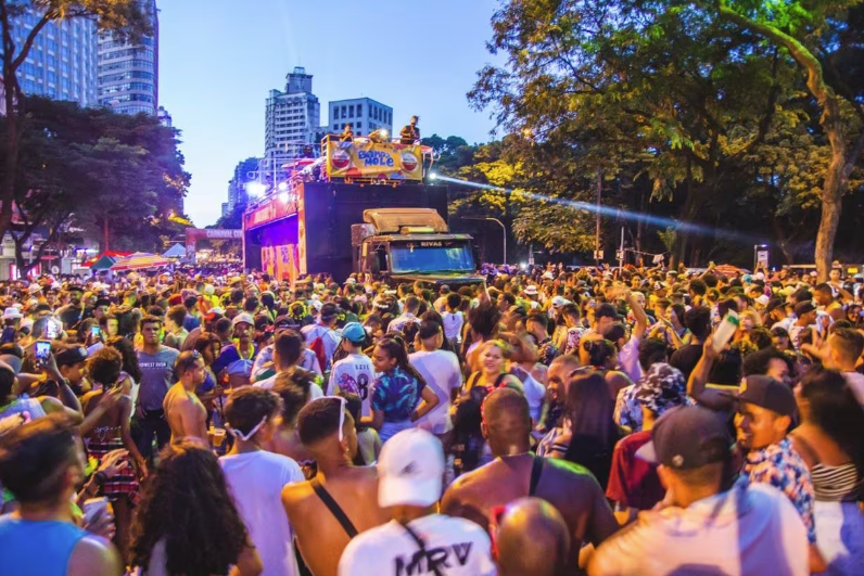 Banda Mole retoma cortejo tradicional no Carnaval de BH em 2026; veja trajeto