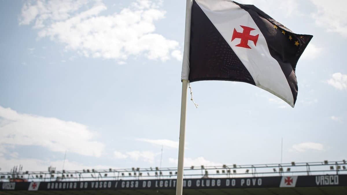 Vasco x Atlético: Justiça cassa liminar e veta jogo pelo Brasileiro no Maracanã