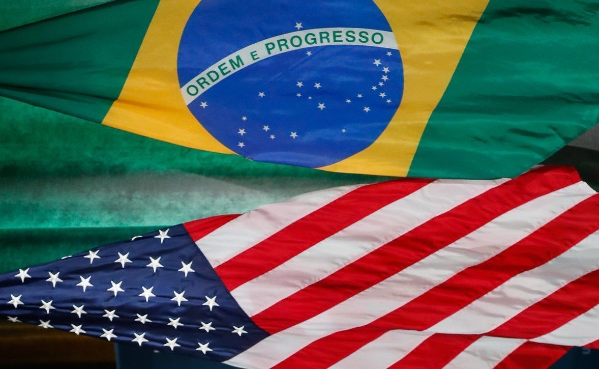 Mercado precifica acirramento das relações Brasil x EUA. Bancos caem em bloco