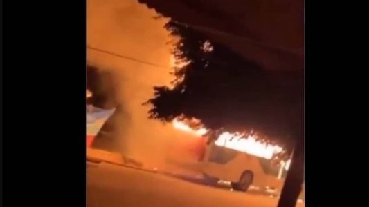 Bandidos atearam fogo em vários ônibus em Natal (RN)