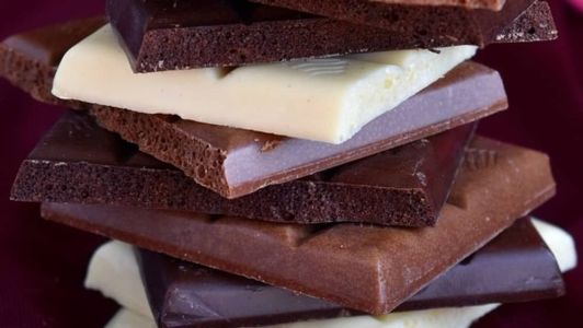 Bandidos roubam carga de chocolate