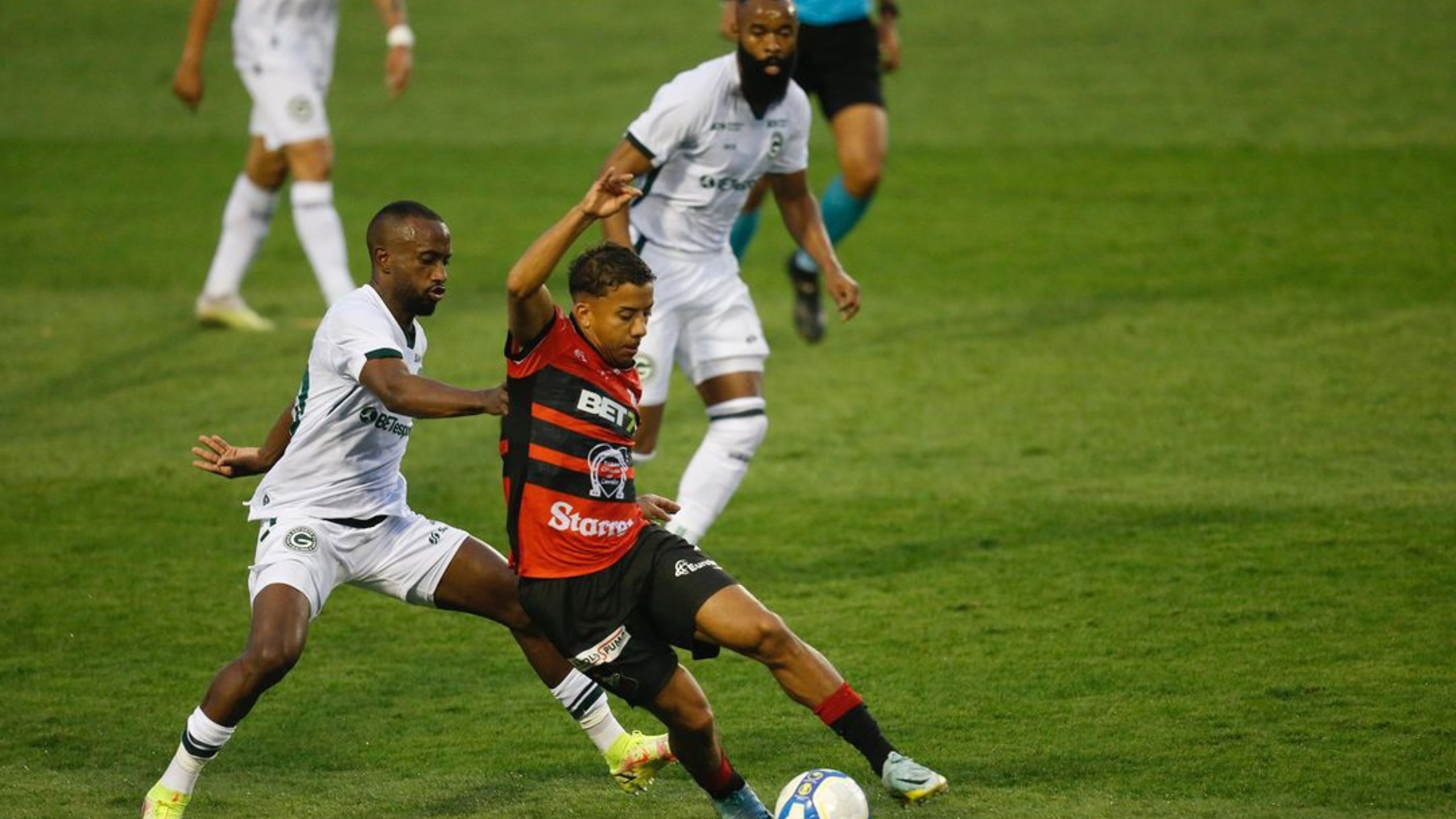 Com gol solitário, Ituano vence Goiás pela Série B, mas segue no Z4