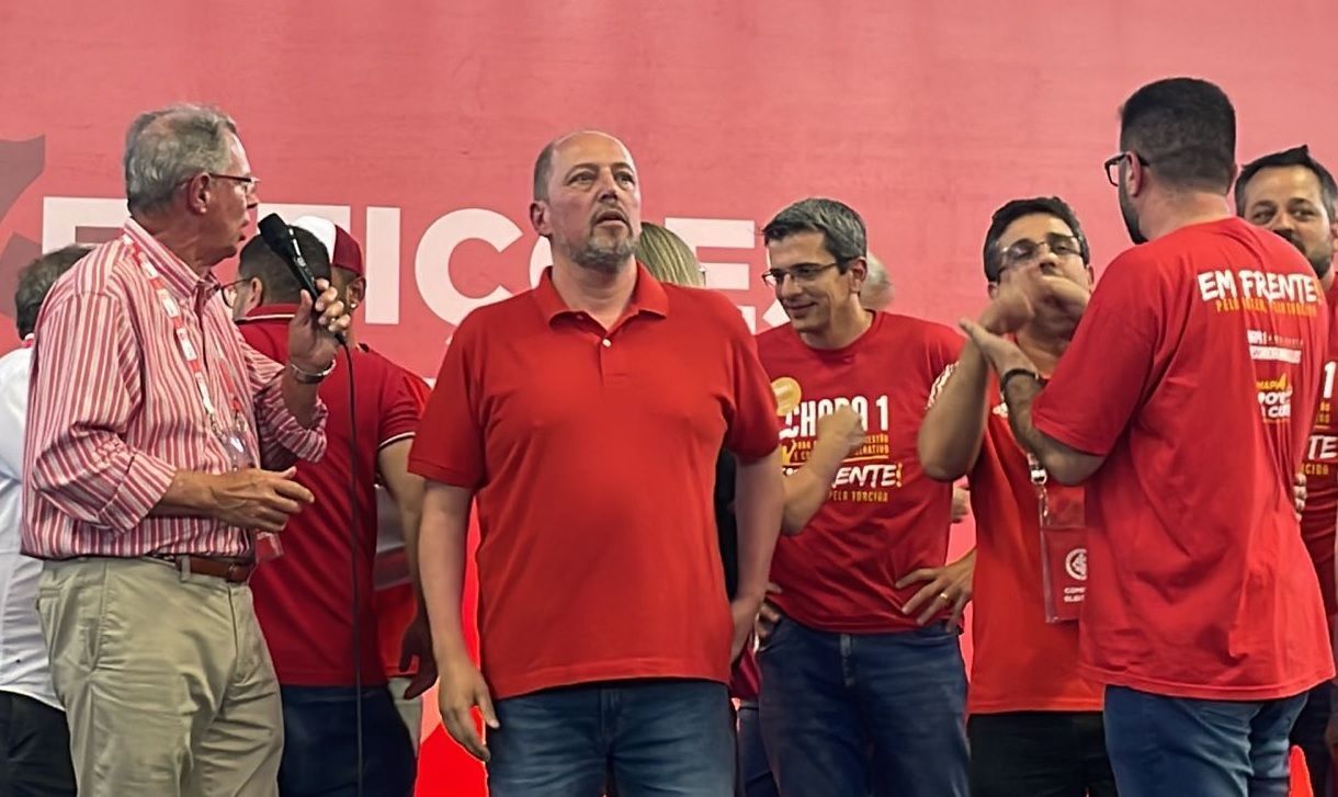 Alessandro Barcellos é reeleito presidente do Internacional