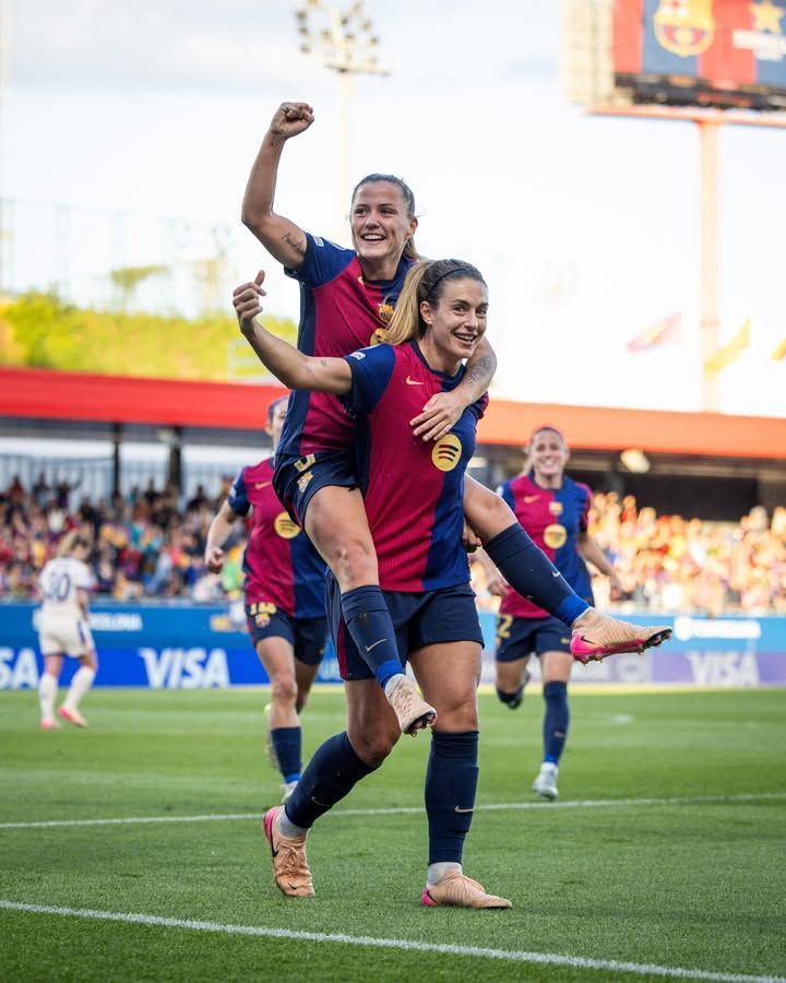 Barcelona goleia Chelsea e encaminha vaga na final da Champions Feminina