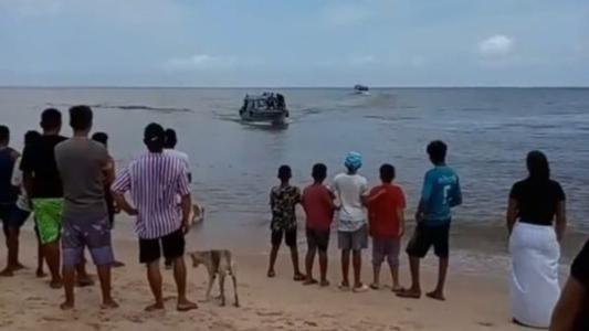 Barco que saiu da ilha de Marajó naufragou próximo a Belém (PA) nesta quinta-feira (8)