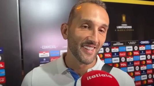 Barcos não foi utilizado na partida contra o Atlético