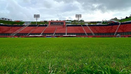 Barradão recebe o jogo entre Vitória e CRB nesta quarta-feira (24)