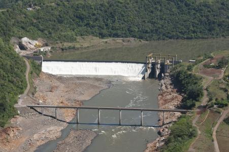 Chuvas no RS: veja como era a barragem 14 de Julho, que colapsou no interior do estado | CNN Brasil