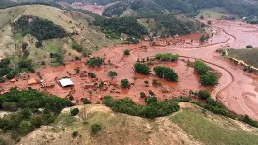 Barragem de Fundão, da Samarco, se rompeu em Mariana em 2015