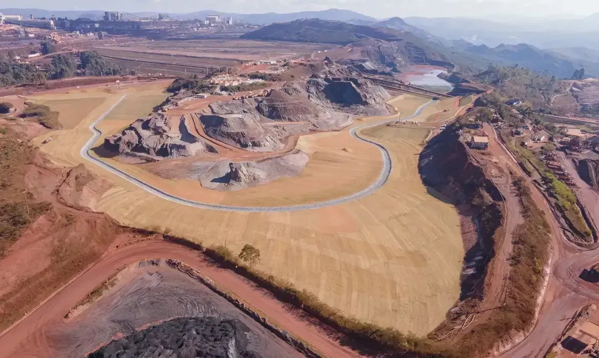 ANM confirma embargo em 24 barragens em Minas; deputado convoca audiência