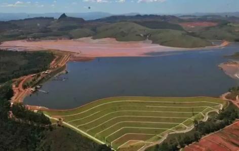 Barragem-Forquilha-III