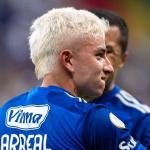 Cruzeiro amplia invencibilidade em casa ao golear o Corinthians no Brasileirão