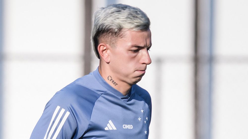 Cruzeiro: Barreal faz trabalhos híbridos e evolui em tratamento de dores