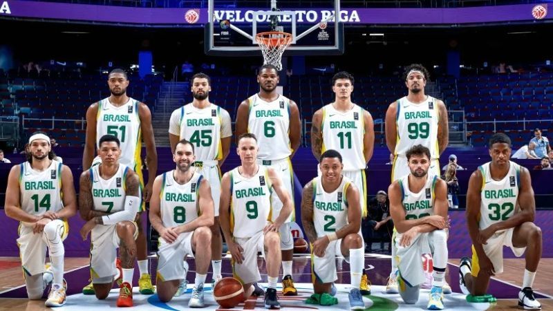 Uniforme da Seleção Brasileira de basquete é vendido por R$ 2 mil