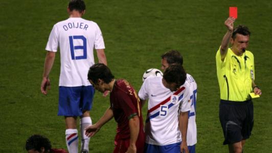 'Batalha de Nuremberg' foi o jogo mais violento da história das Copas