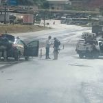 Acidente entre duas caminhonetes congestiona o trânsito na BR-381