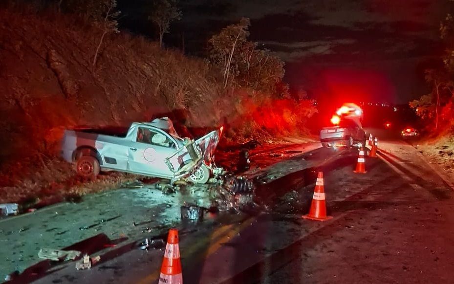 Batida entre VW Saveiro, Fiat Uno e Hyundai i30 mata um e fere cinco em MG