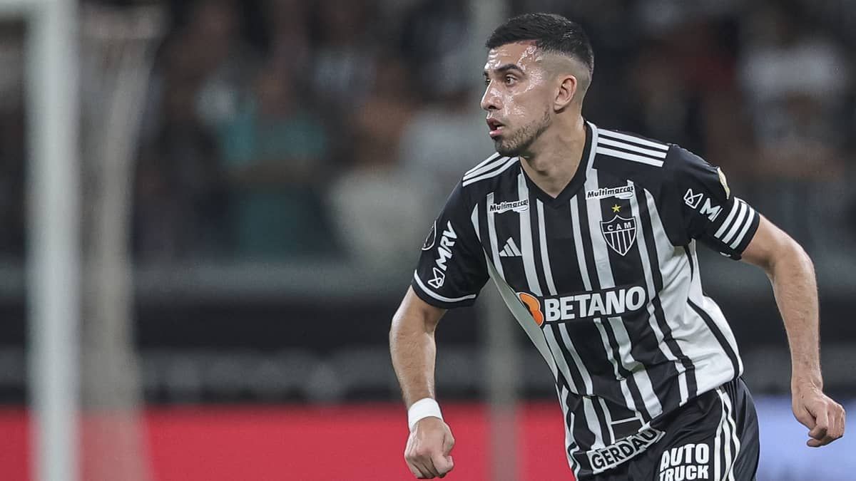 Battaglia completa 200 dias de Atlético e assume lugar deixado por Allan