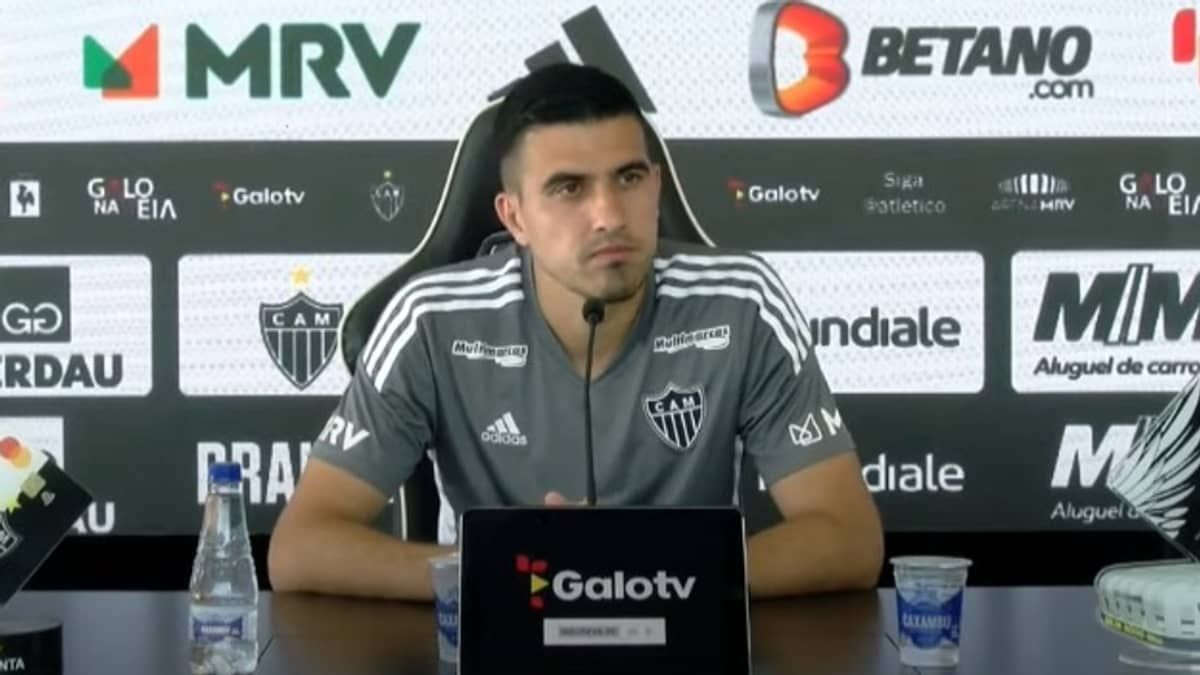 Battaglia despista sobre ausência de Hulk no Atlético: ‘Quem jogar, vai fazer seu papel’