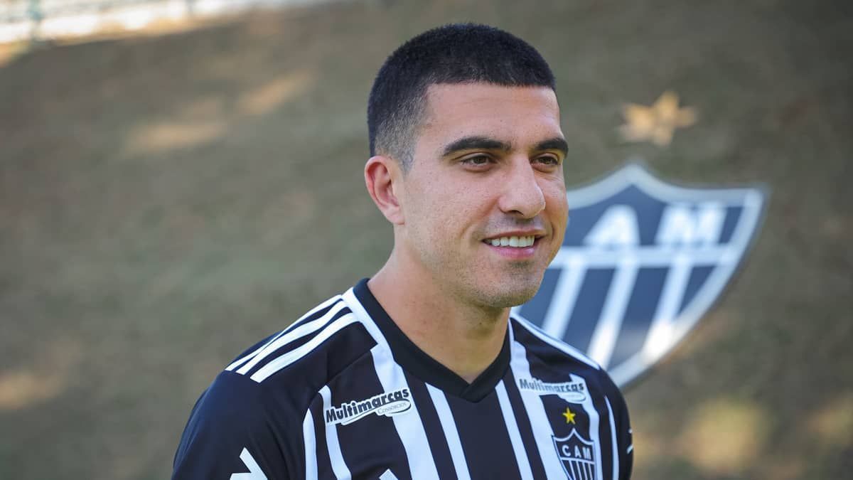 Exclusivo: Battaglia não poderá estrear pelo Atlético nesta quinta; entenda
