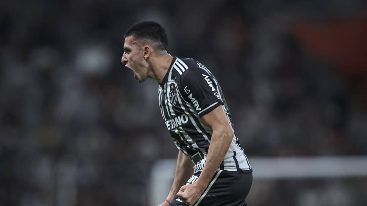 Atlético: com título e 'gol salvador', Battaglia tem início feliz no Brasil
