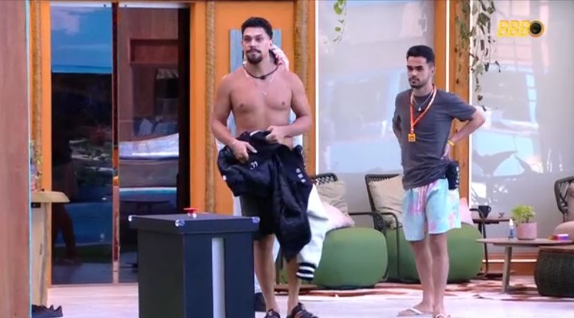 Quem apertou o botão misterioso no BBB 25? Vinícius pune adversário e vai para o Quarto do Desafio