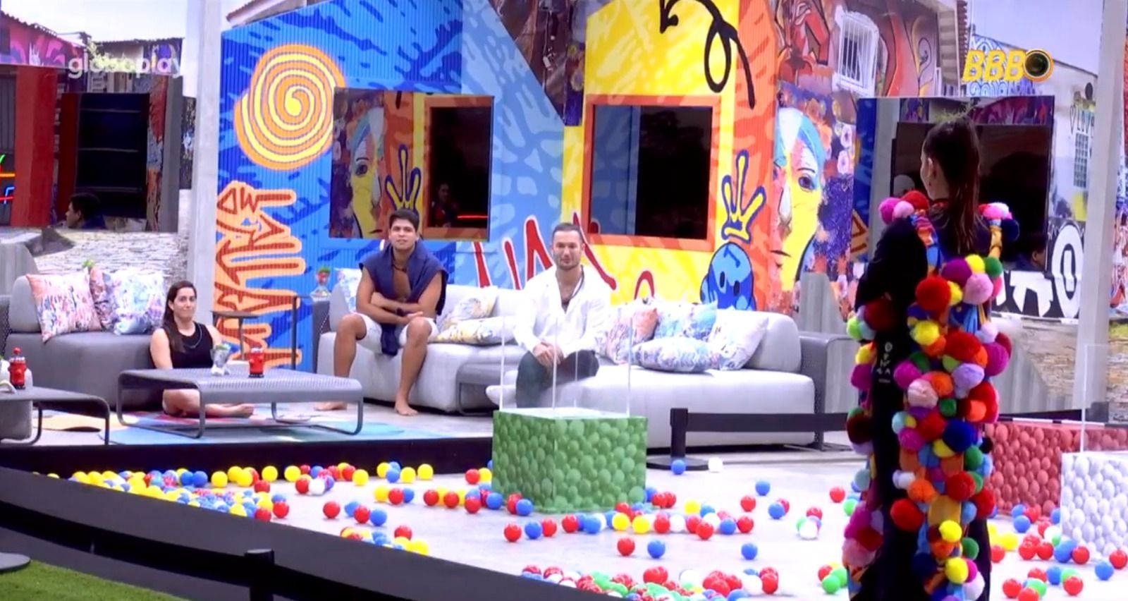 BBB 25: Vitória Strada e Vinicius revelam decisão por medo de ataques fora da casa