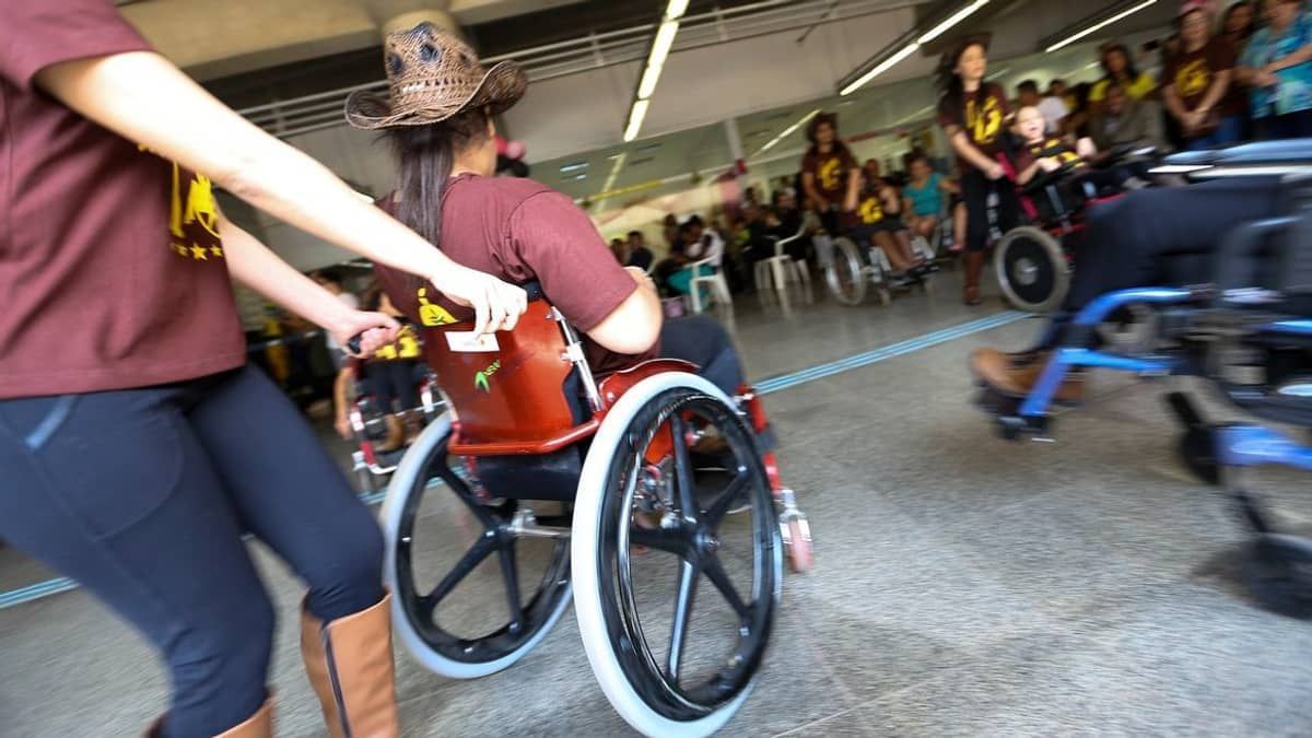 Novo plano para pessoas com deficiência será lançado em outubro