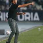Artur Jorge projeta disputa por vaga do Botafogo fora de casa