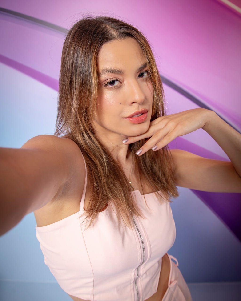 Beatriz vai ser expulsa por tocar em Safadão? Boninho e cantor se pronunciam