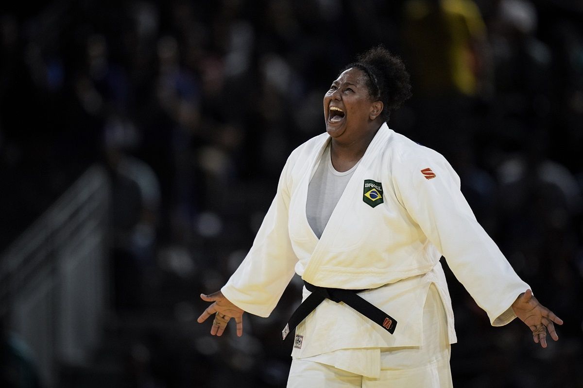 Enfim, sai a primeira Medalha de Ouro para o Brasil, graças à Beatriz Souza, no judô