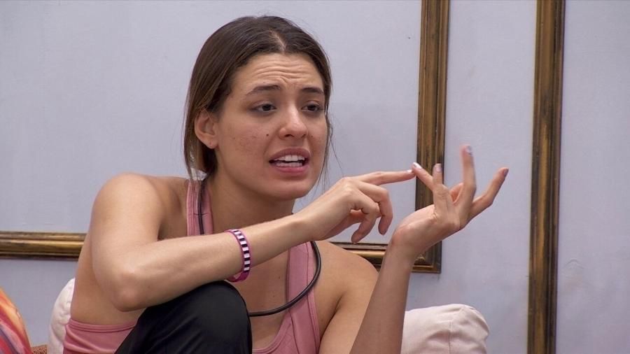 BBB 24: Vale expulsão? Beatriz é alertada pela produção por atitude