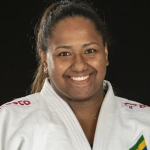 Paris 2024: Beatriz Souza vence na estreia e vai às quartas de final