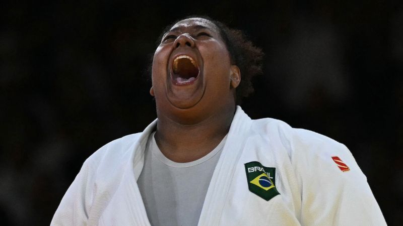 Beatriz Souza, do Judô, conquista 1º ouro do Brasil nos Jogos Olímpicos de Paris
