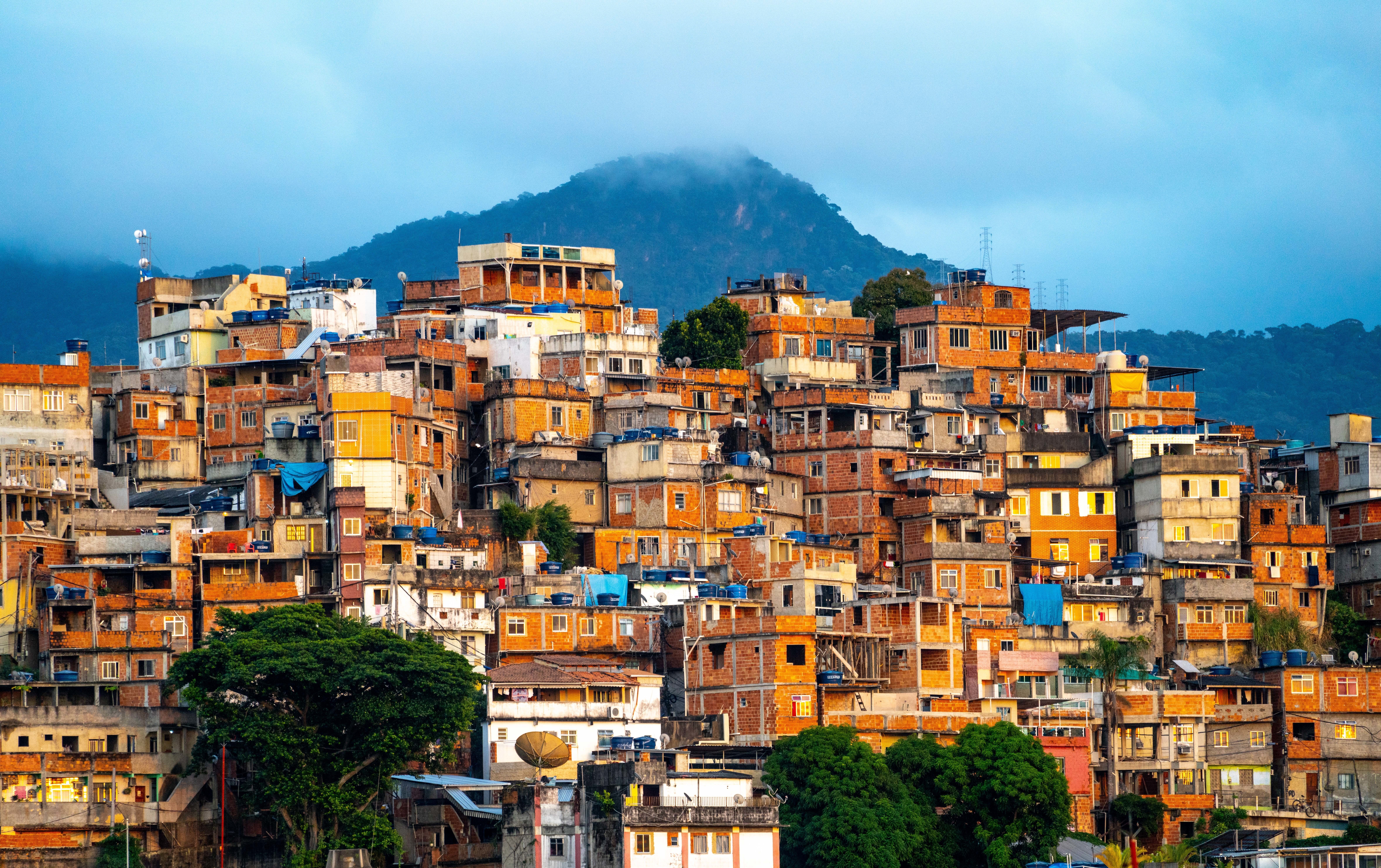 Favelas em todo o Brasil agora têm CEP, anuncia governo