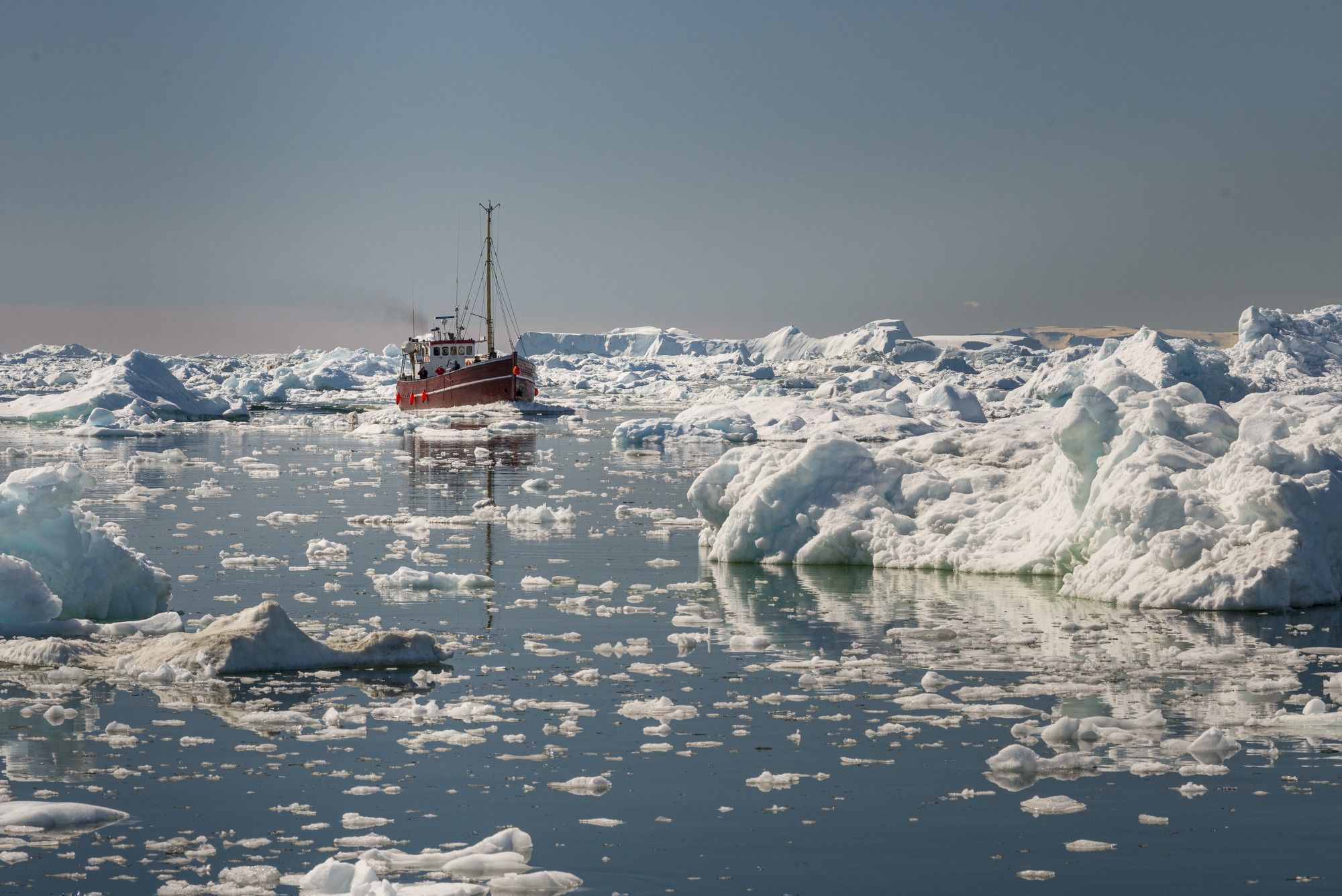 Iceberg que já foi considerado o maior do mundo está derretendo na costa da Antártida